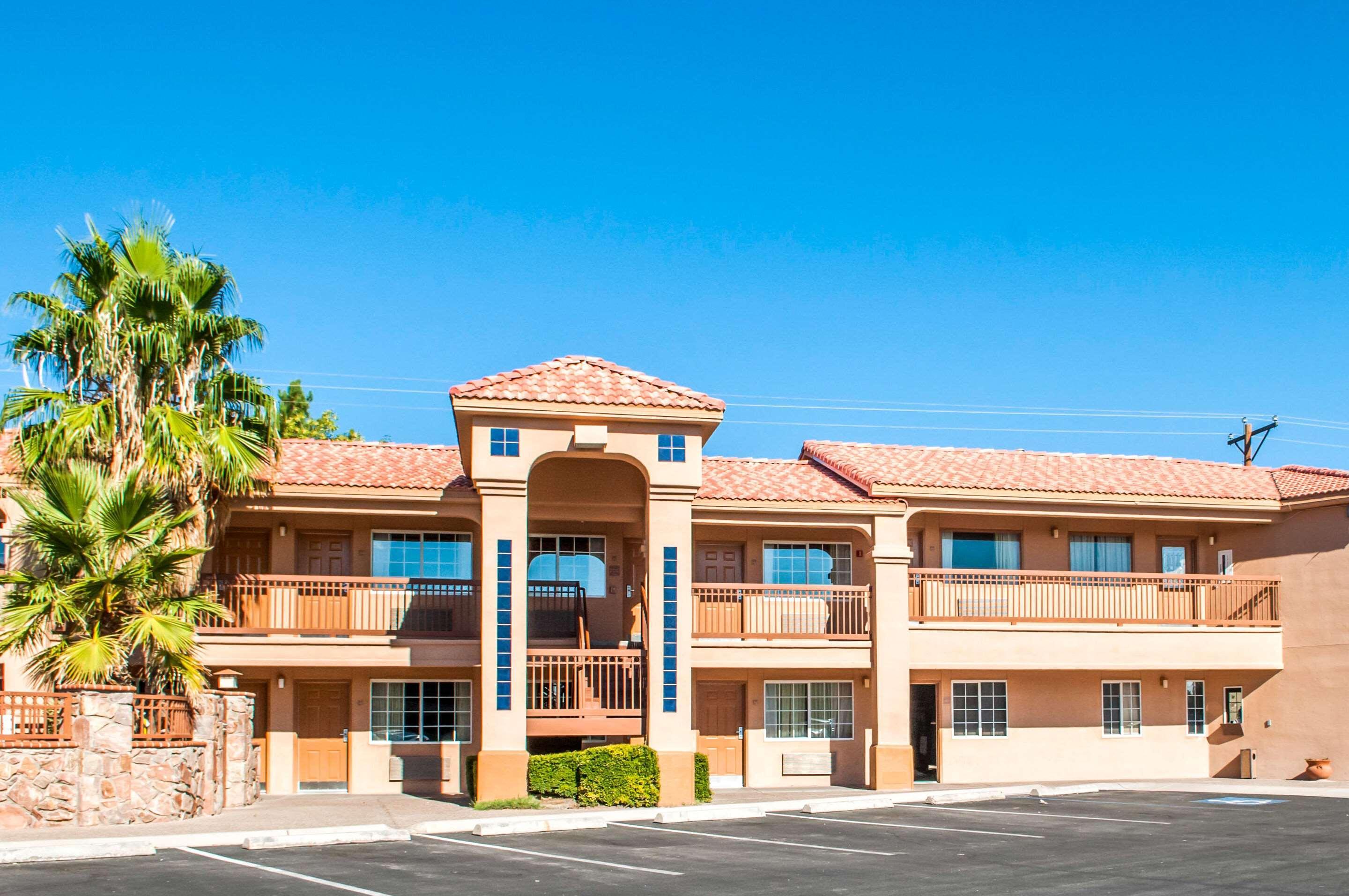 Quality Inn & Suites Las Cruces - University Area Exterior foto