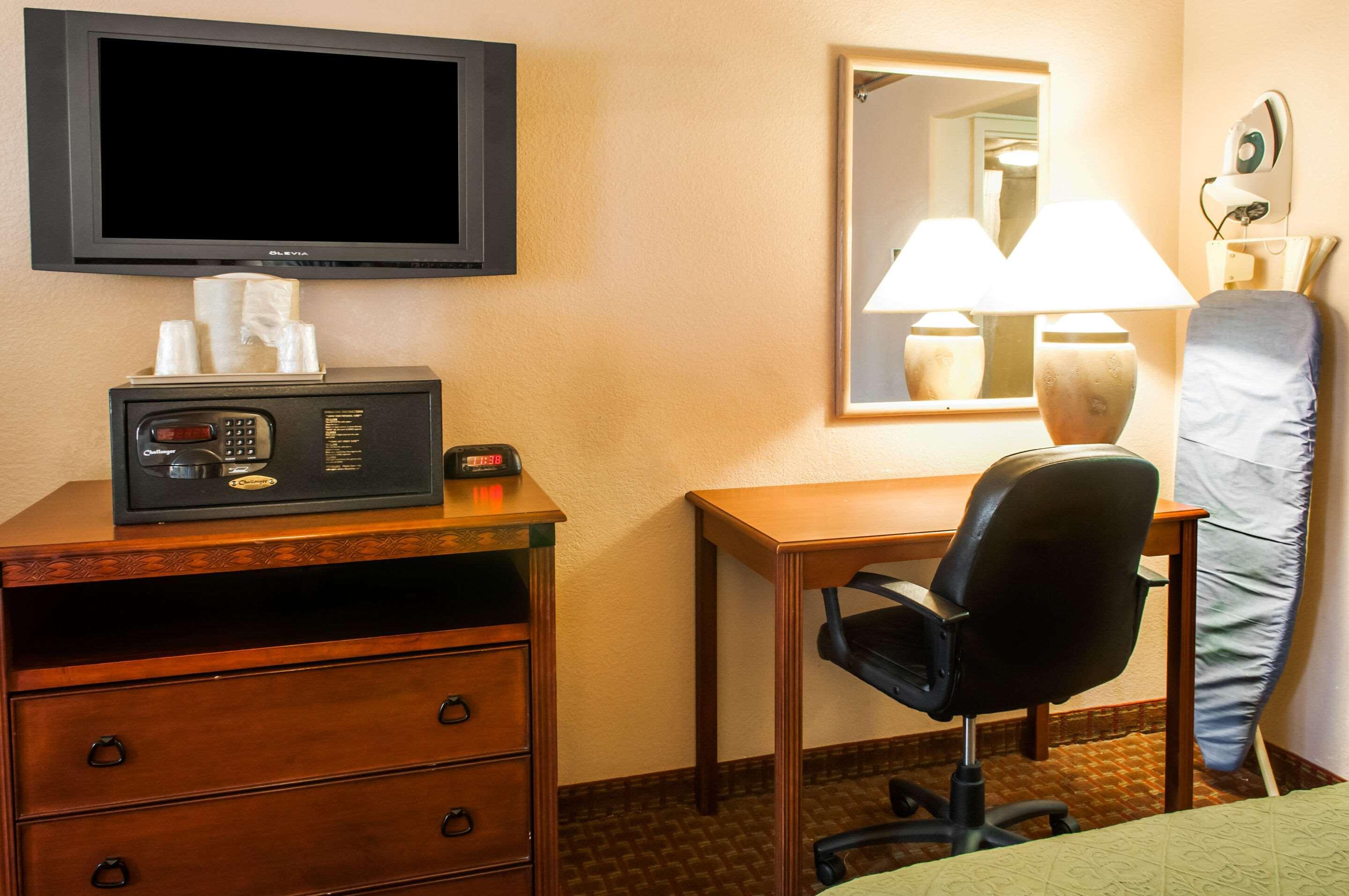 Quality Inn & Suites Las Cruces - University Area Exterior foto