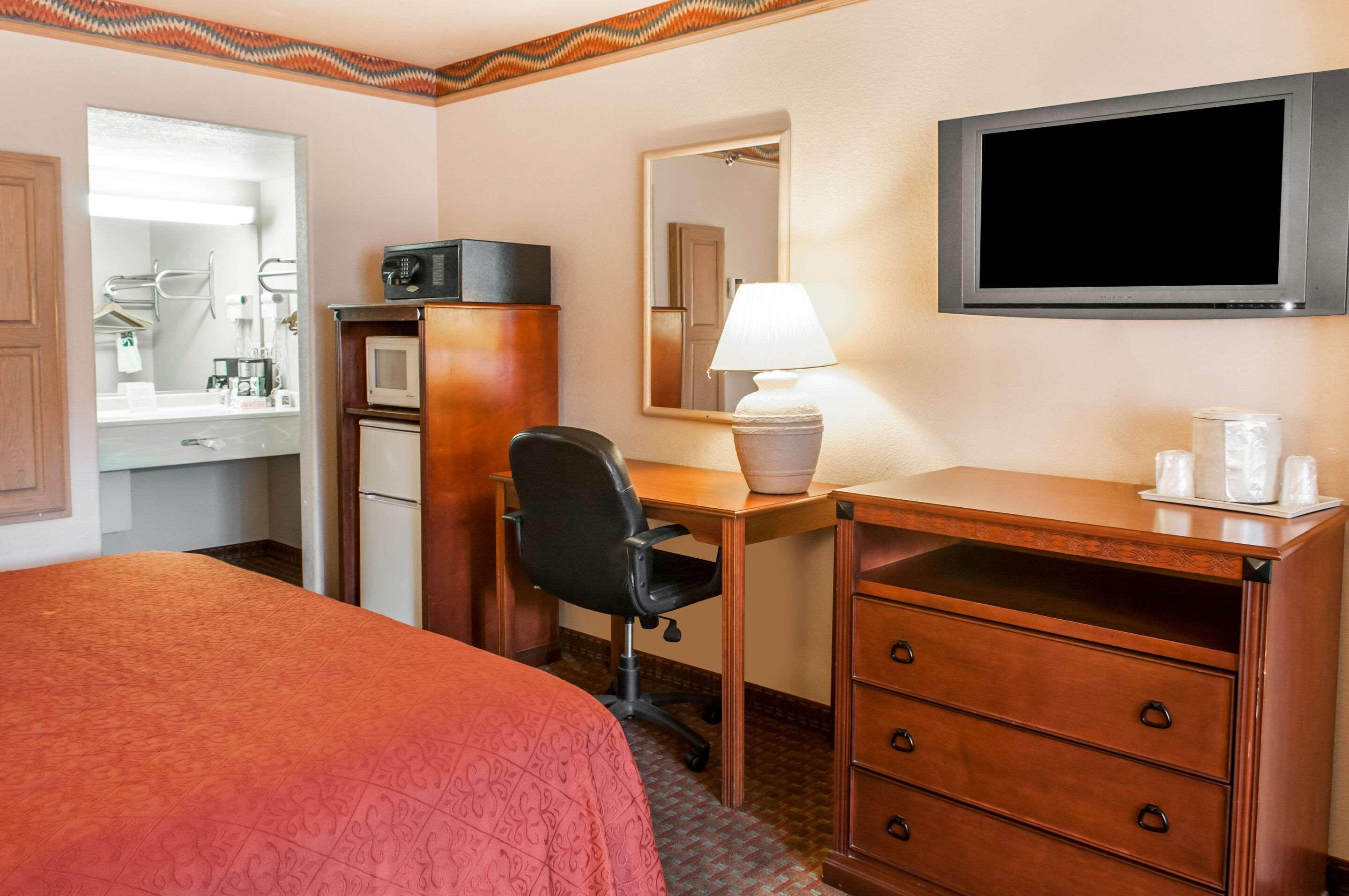 Quality Inn & Suites Las Cruces - University Area Exterior foto